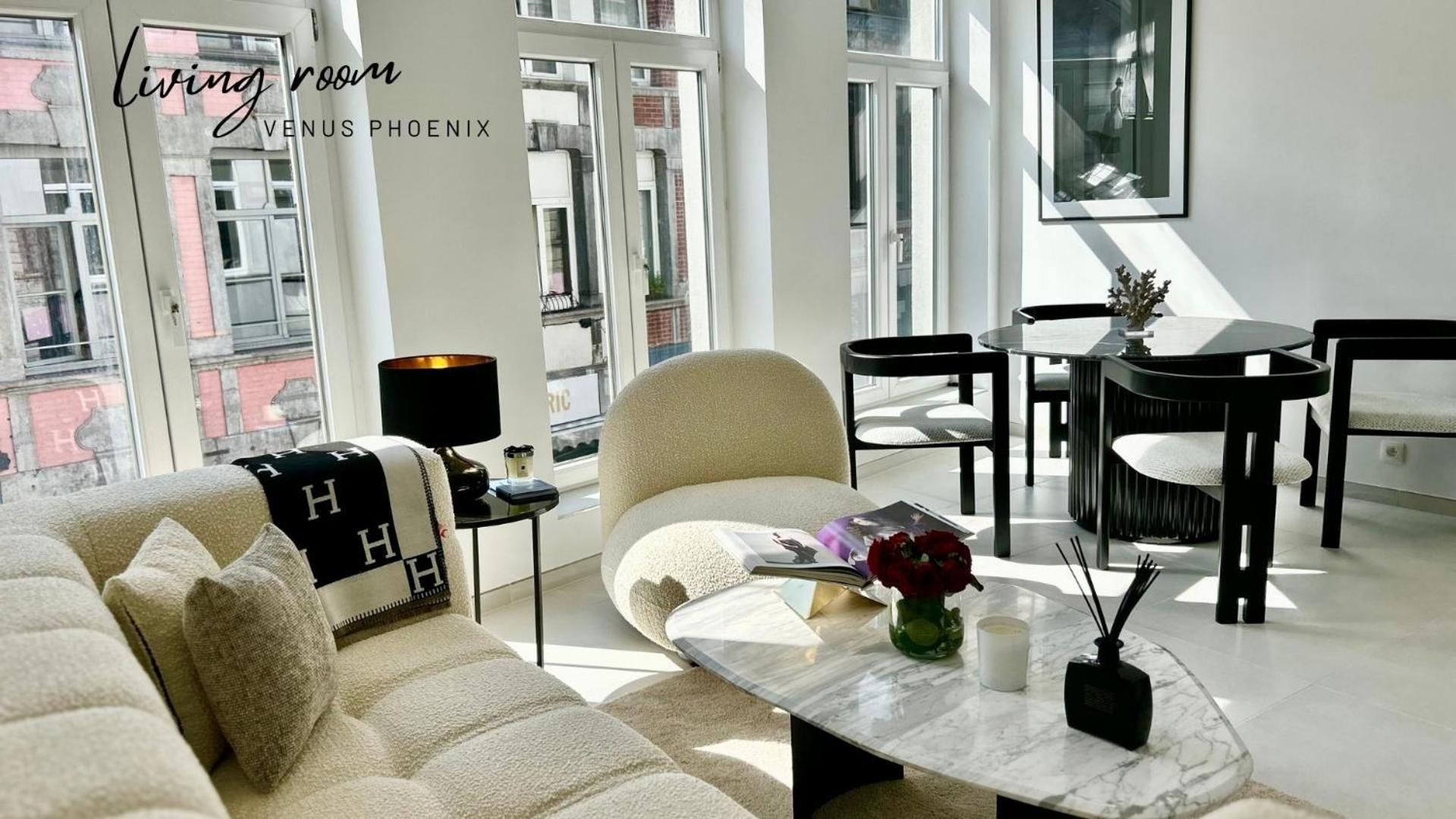 Phoenix Garden Apartment มงส์ ภายนอก รูปภาพ