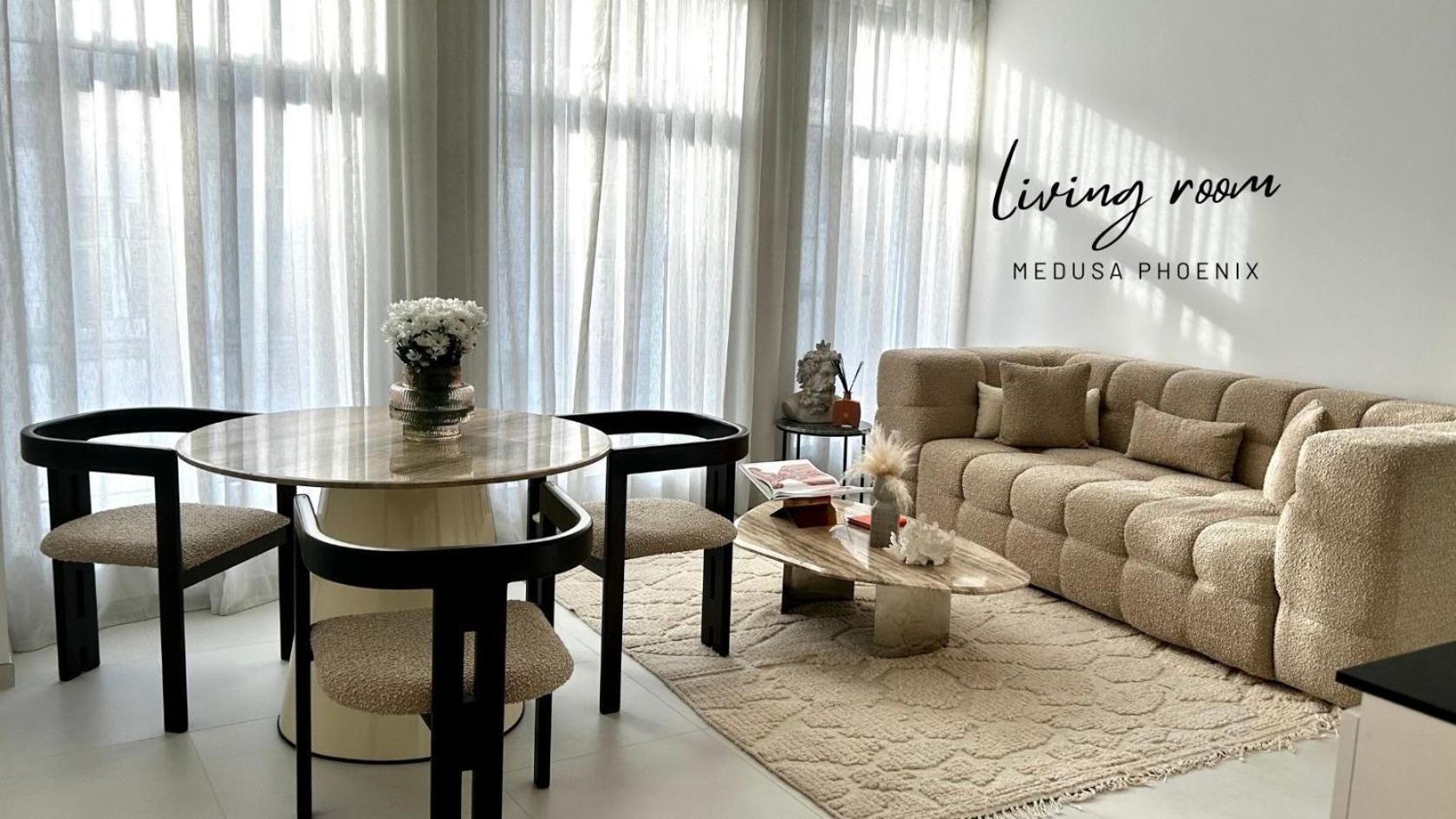 Phoenix Garden Apartment มงส์ ภายนอก รูปภาพ
